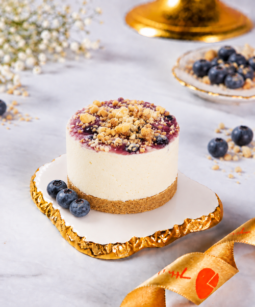 Blueberry Crumble Cold Cheesecake